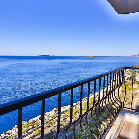 Seya Aparts Aparthotel *